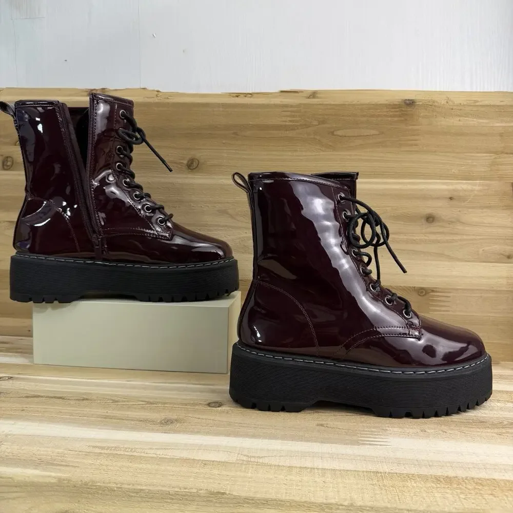 Forever Lace-Up Combat Moto Ankle Boots Booties Low Block Heel Wo’s Size 9